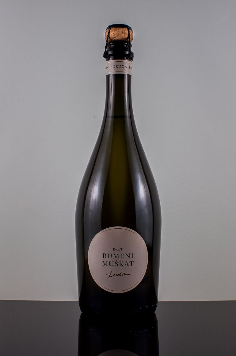 sekt 2
